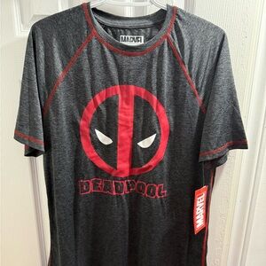 Marvel Deadpool Charcoal and Crimson Men's Tee